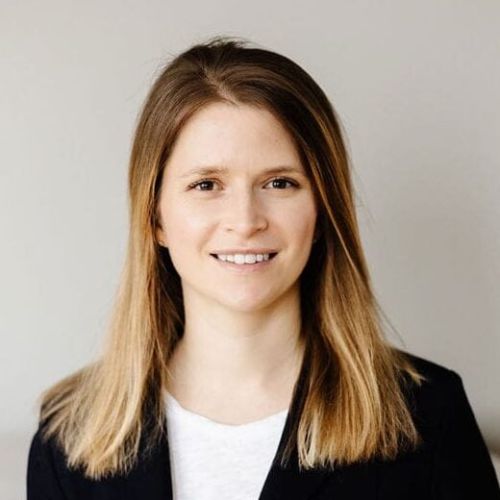 Frauenverein Kilchberg:  Karin Neuenschwander, Workout / Kürbisschnitzen 